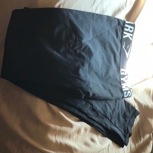 NWOT Gymshark Black leggings